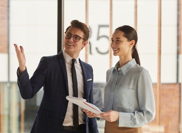 Suivez une formation en anglais pour améliorer vos compétences de commercial à l'international. à Castres